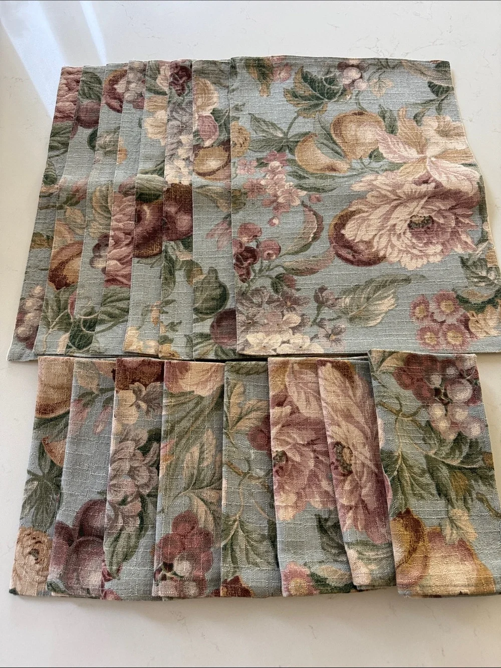Crate & Barrel Floral Placemat Set of 8 matching napkins. Dusty Blue & Rose New